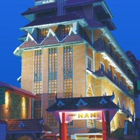Nani Hotel Kollam Eksteriør bilde
