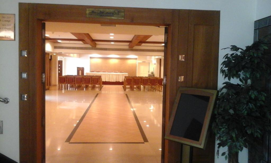 Nani Hotel Kollam Eksteriør bilde